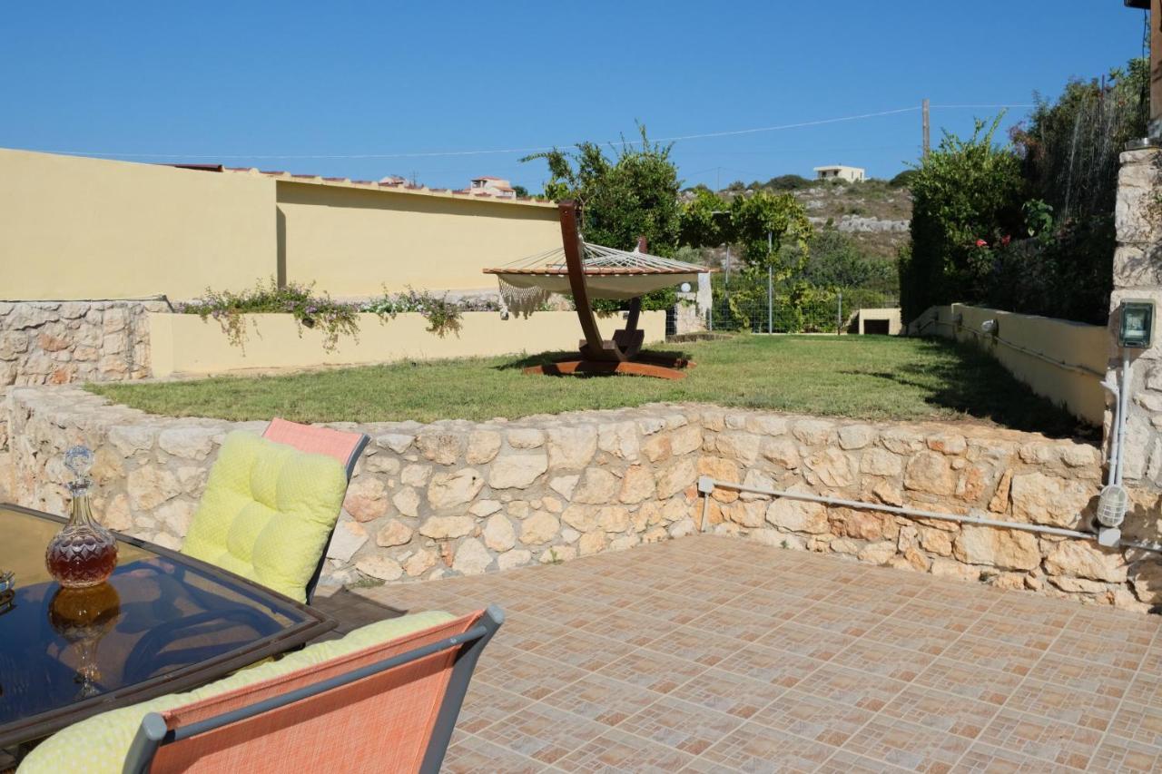 Sunny Hideaway Residence Close To The Nature Argoulidhés Esterno foto